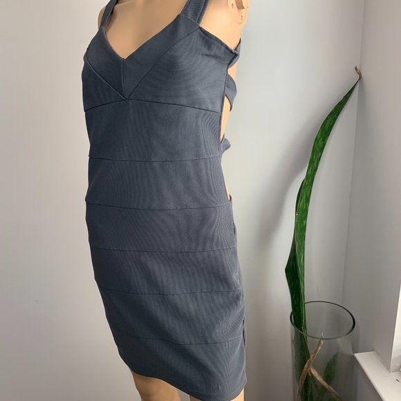 Decibel Dress Back Out Design Size Large. - Picture 2 of 7